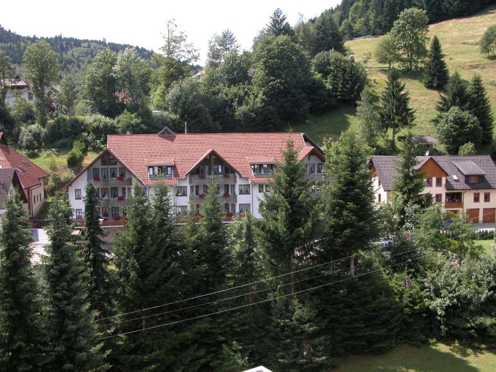 Aparthotel Kupferkanne Todtmoos Esterno foto