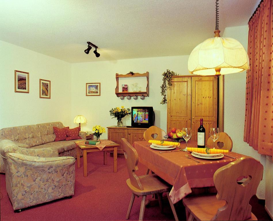 Aparthotel Kupferkanne Todtmoos Esterno foto